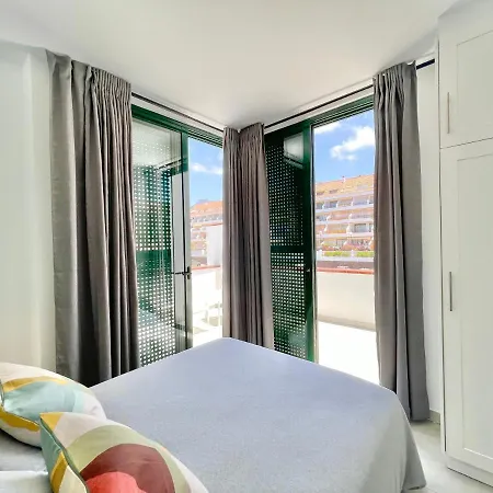 Taucho - Private, Heatable Pool, Bbq, 4 Bedrooms -