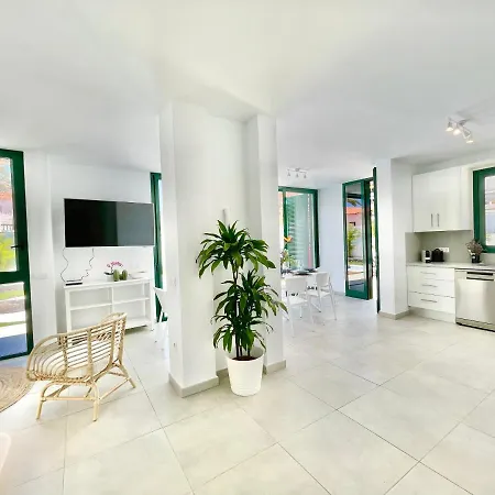 Taucho - Private, Heatable Pool, Bbq, 4 Bedrooms - Dom wakacyjny